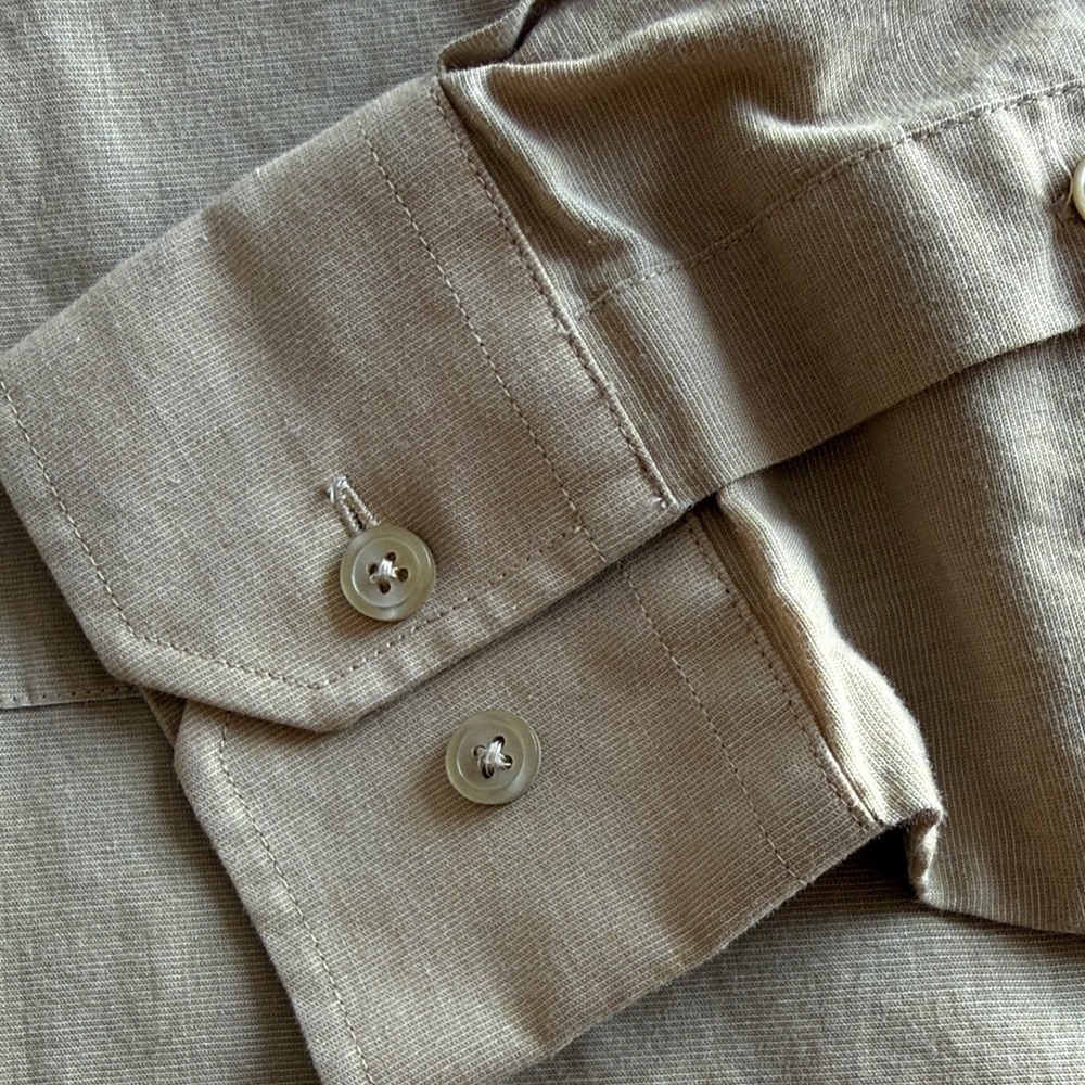 Givenchy Men's Beige Button-Up Shirt - 14 1/2 32/33 - classique vintage - Picture 3 of 5